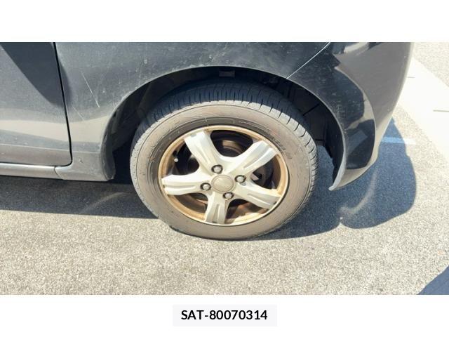 Honda LIFE 2012-03 7251399-6