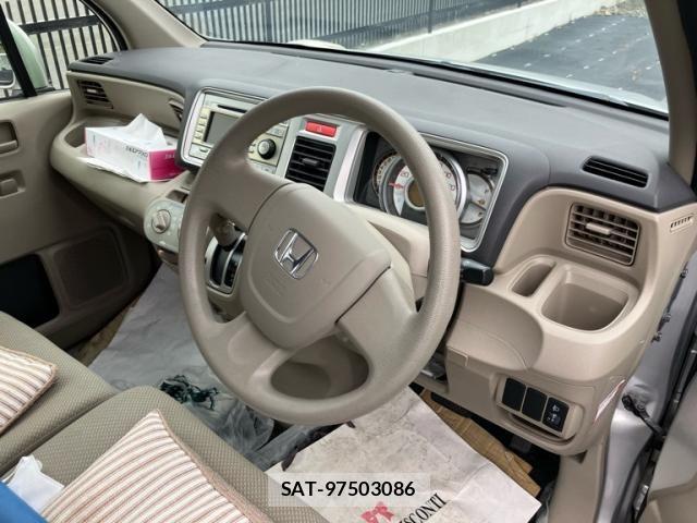 Honda LIFE 2013-06 7272253-9
