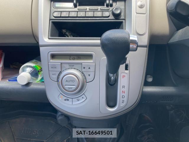 Honda LIFE 2003-10 7328146-20