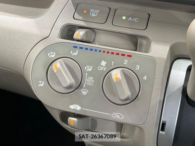 Honda LIFE 2012-01 7328136-4