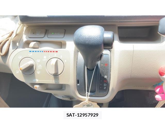 Honda LIFE 2013-06 7328139-18