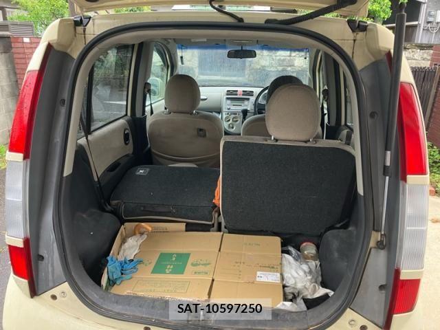 Honda LIFE 2003-11 7358592-10