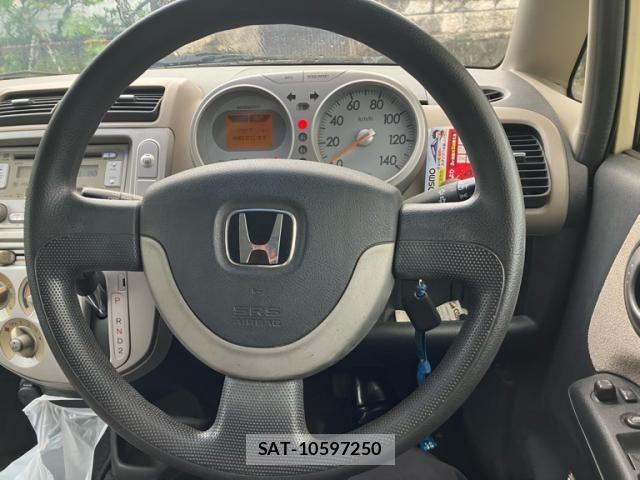 Honda LIFE 2003-11 7358592-14