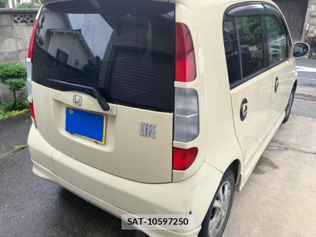 Honda LIFE 2003-11 7358592-4