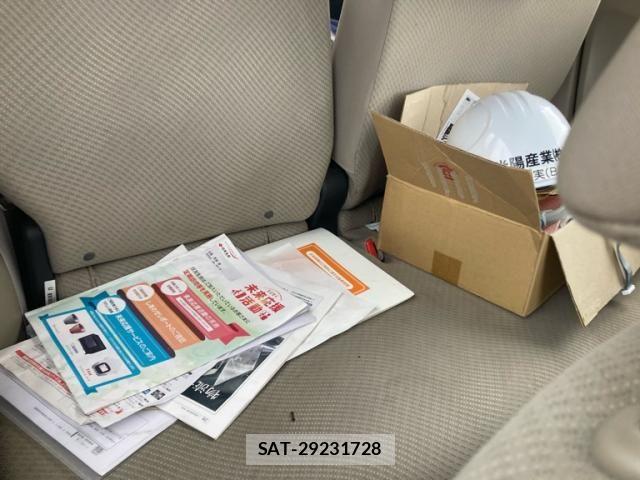 Honda LIFE 2012-06 7455505-8