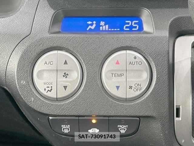 Honda LIFE 2011-10 7562379-4