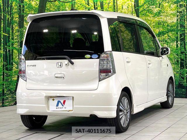 Honda LIFE 2011-08 7562378-15