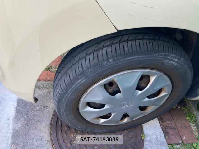 Honda LIFE 2011-05 7617775-9