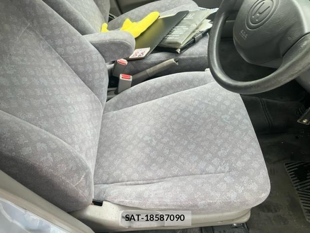 Honda LIFE 2003-05 7617779-16