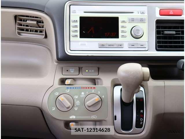 Honda LIFE 2011-02 7786684-9