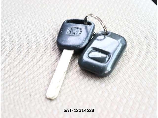 Honda LIFE 2011-02 7786684-16