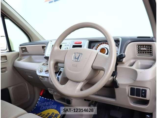 Honda LIFE 2011-02 7786684-7