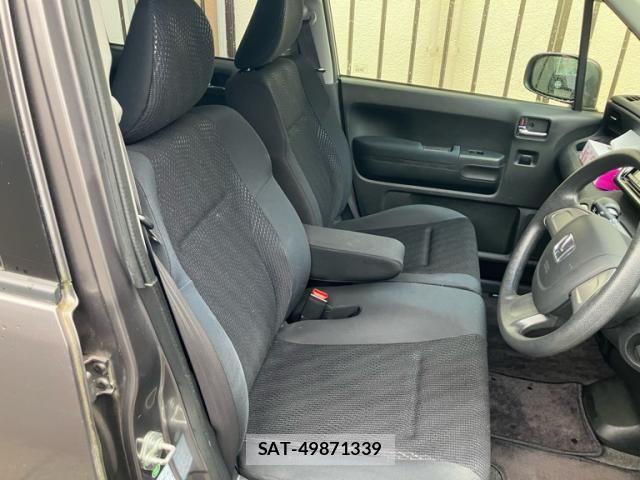 Honda LIFE 2012-01 7786682-7