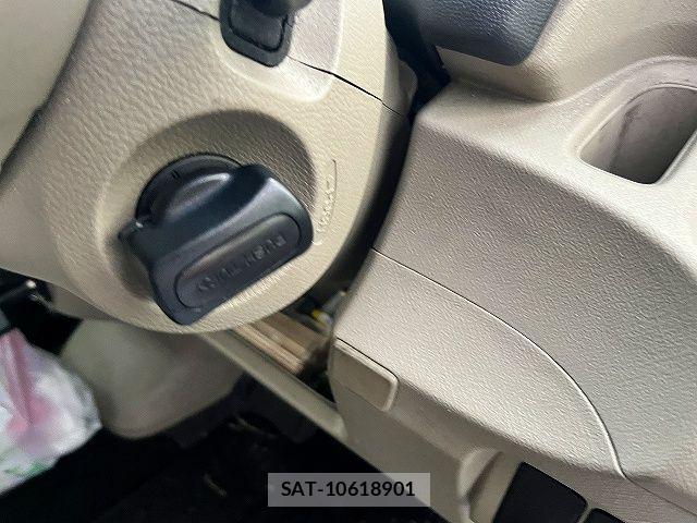 Honda LIFE 2012-03 7902890-13