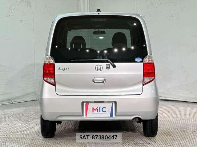 Honda LIFE 2012-07 8208482-5