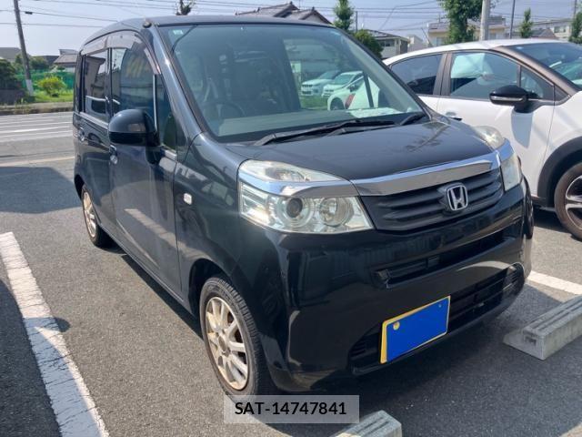 Honda LIFE 2013-10 8208486-1