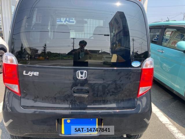 Honda LIFE 2013-10 8208486-5