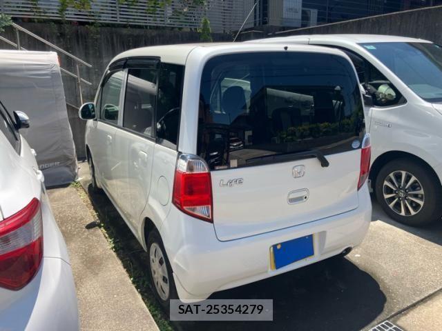 Honda LIFE 2012-11 8230679-1
