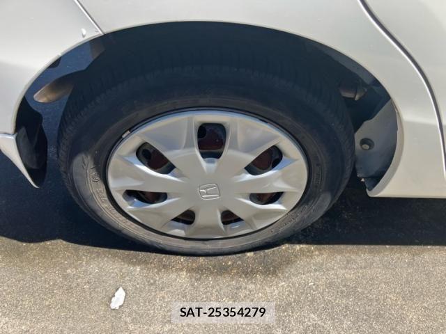 Honda LIFE 2012-11 8230679-4