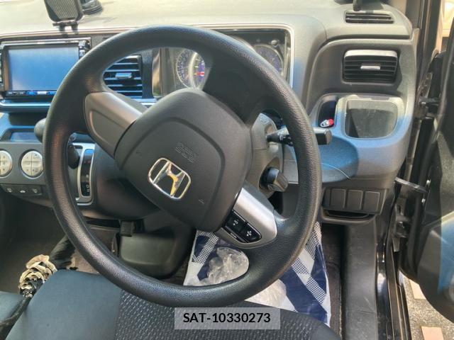 Honda LIFE 2011-05 8245785-17