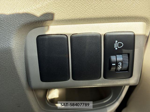 Honda LIFE 2013-09 8354874-22