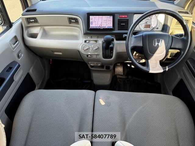 Honda LIFE 2013-09 8354874-3