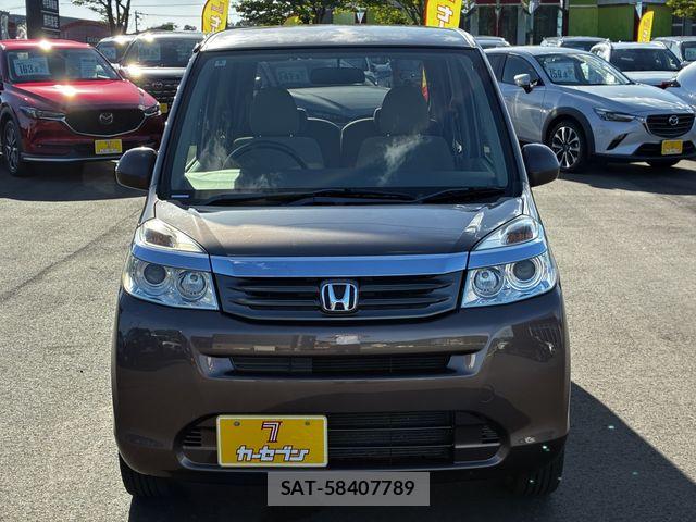 Honda LIFE 2013-09 8354874-4