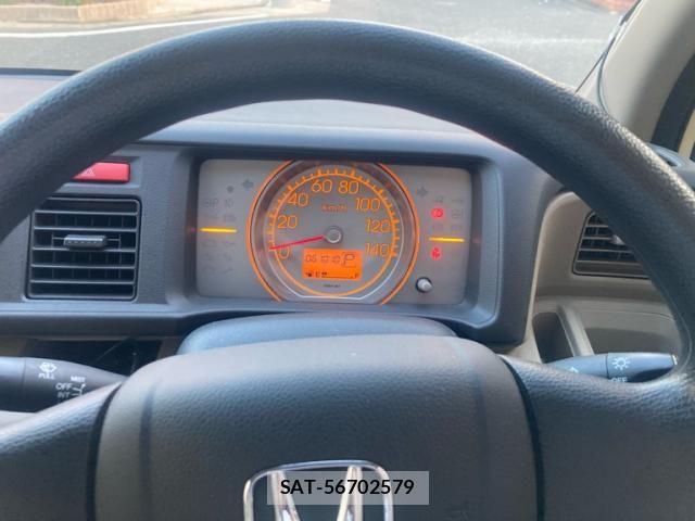 Honda LIFE 2013-10 8354876-9