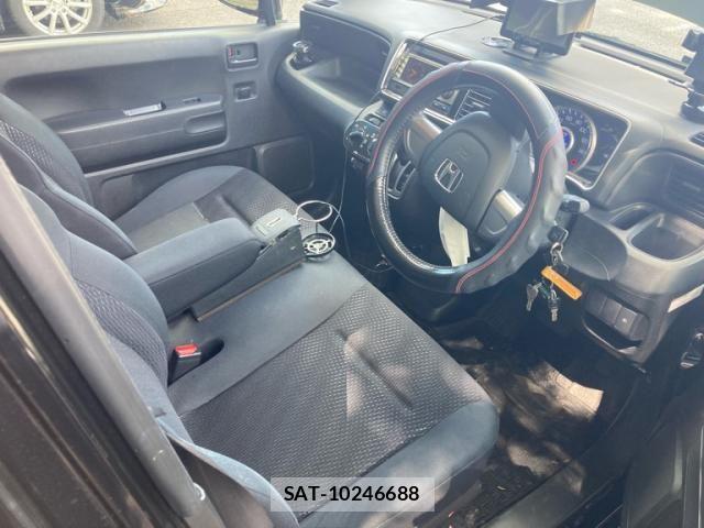 Honda LIFE 2011-11 8366801-8