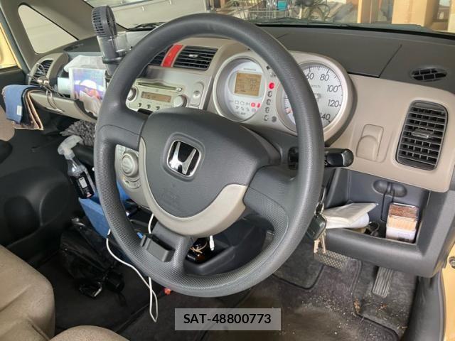 Honda LIFE 2003-12 8366804-12