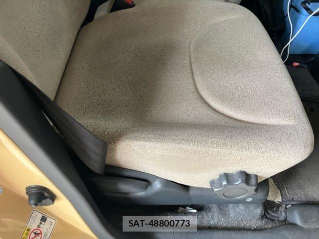 Honda LIFE 2003-12 8366804-16