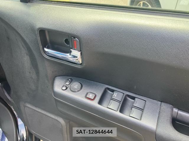 Honda LIFE 2011-05 8366799-16
