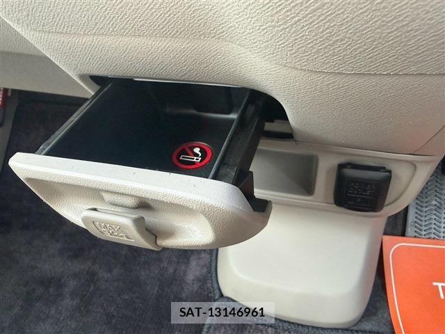 Honda LIFE 2011-12 8485661-13