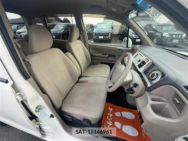 Honda LIFE 2011-12 8485661-14