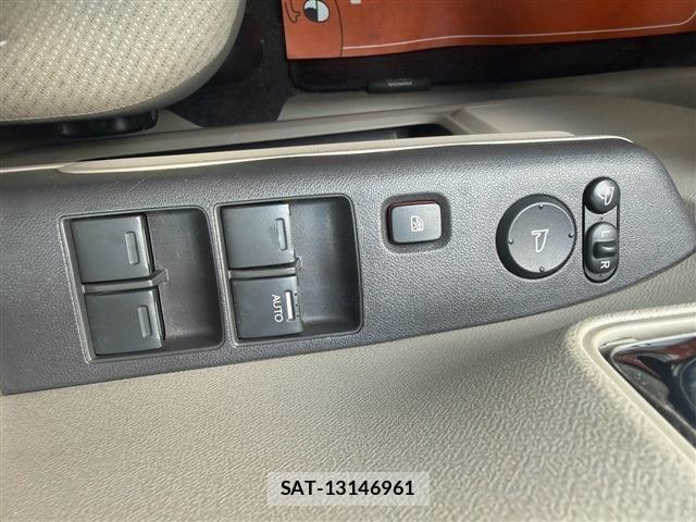 Honda LIFE 2011-12 8485661-21