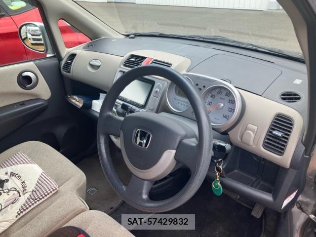 Honda LIFE 2004-02 8660025-9