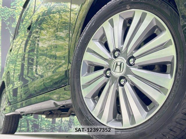 Honda LIFE 2012-11 8830053-12