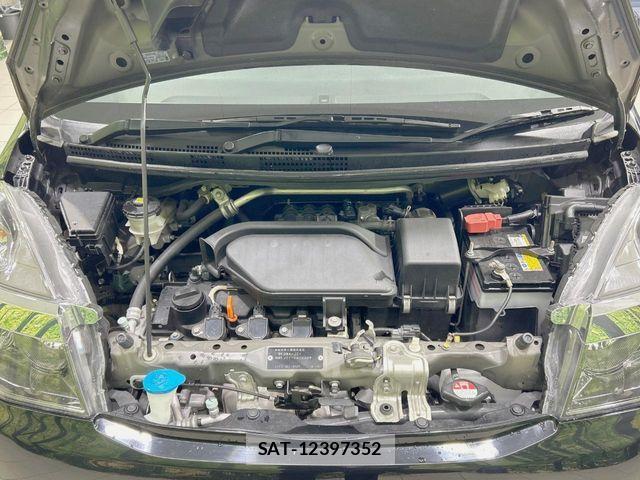 Honda LIFE 2012-11 8830053-17