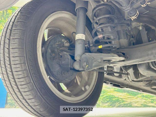 Honda LIFE 2012-11 8830053-19