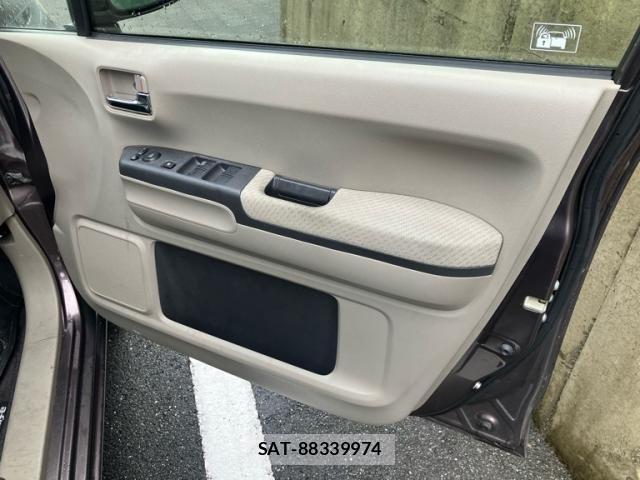 Honda LIFE 2011-11 8849629-13