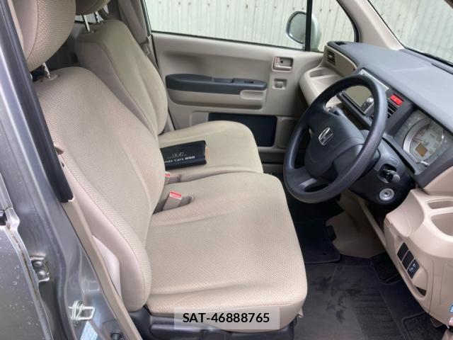 Honda LIFE 2012-08 8849628-11