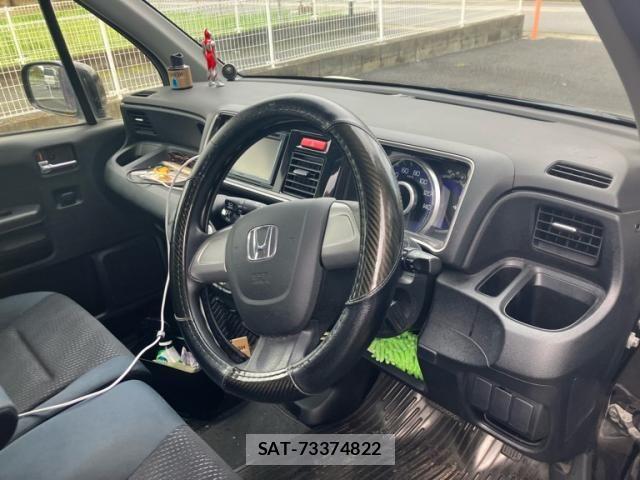 Honda LIFE 2013-07 8883870-11