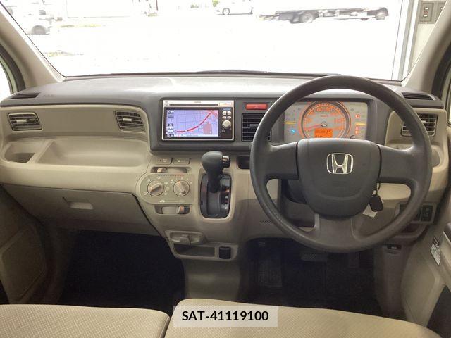 Honda LIFE 2012-03 8883867-1