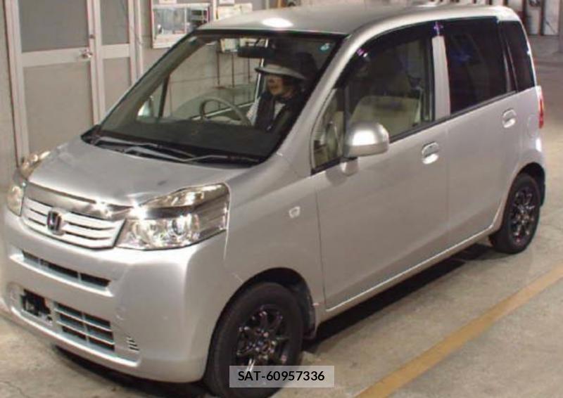 Honda LIFE 2013-06 8884715-1