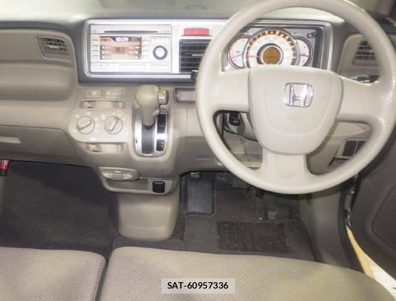 Honda LIFE 2013-06 8884715-3