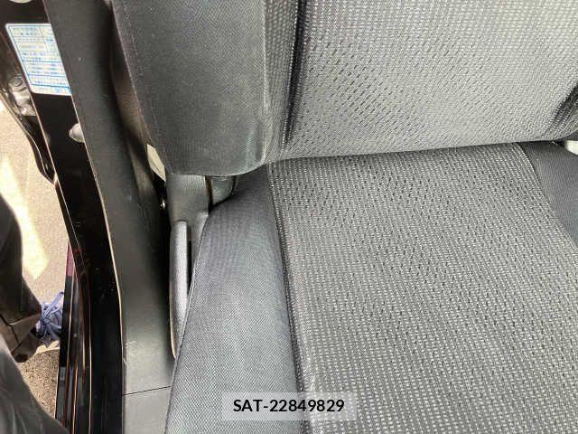 Honda LIFE 2012-10 1140112-8