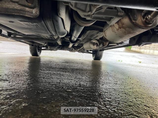 Honda LIFE 2011-12 7358596-8