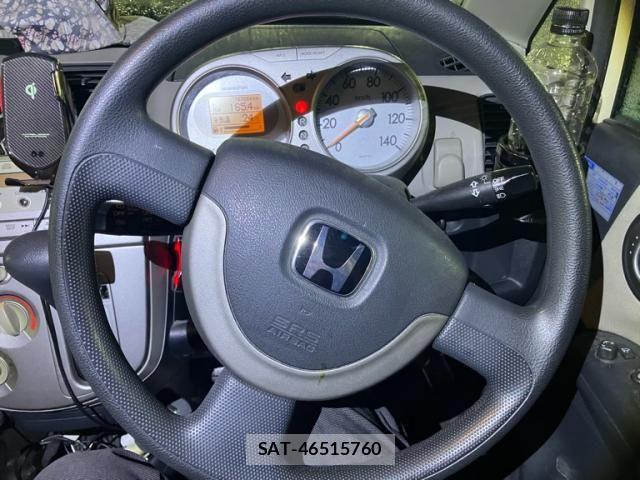 Honda LIFE 2004-05 8525610-10