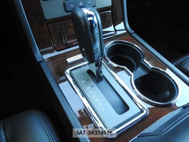 Lincoln NAVIGATOR 2015-06 690228-9