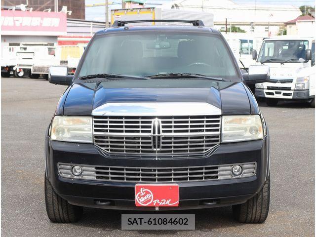 Lincoln NAVIGATOR 2009-11 1362037-21